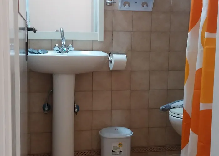 Angelos 法里拉基