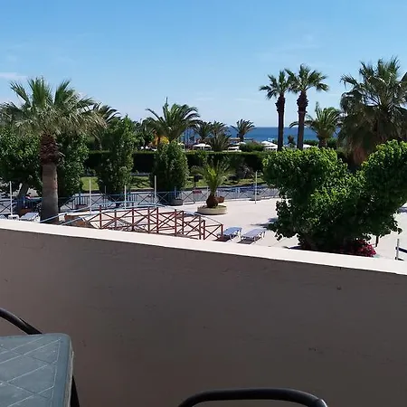 Angelos 3* فاليراكي