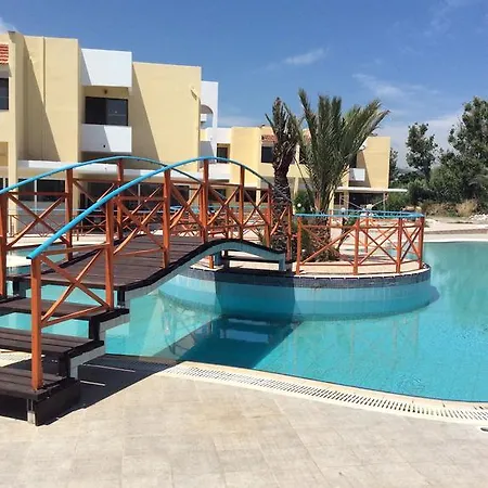 Angelos Aparthotel 3*