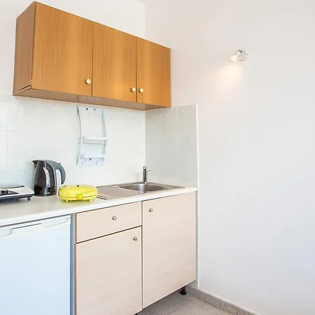 Angelos Aparthotel
